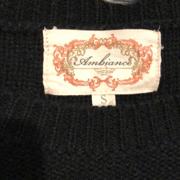 NWOT knit sweater - Picture 2 of 5